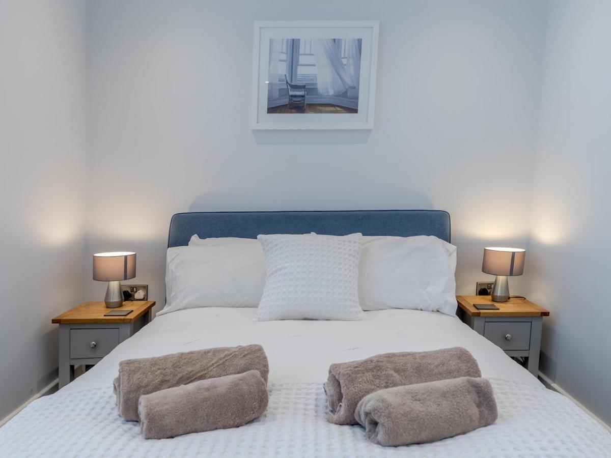 שרוסברי Pass The Keys Dahlia Contemporary Town Centre Apartment מראה חיצוני תמונה